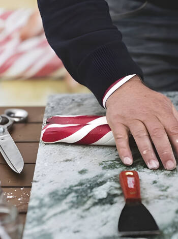 Stop by the nearby town of Gränna, known for its production of the Swedish sugar cane, the 'Polka'.