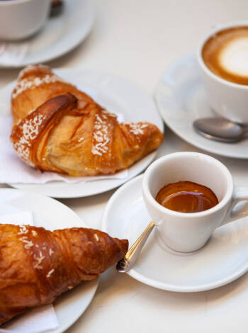 Njut av "La dolce vita" i hotellets kafé