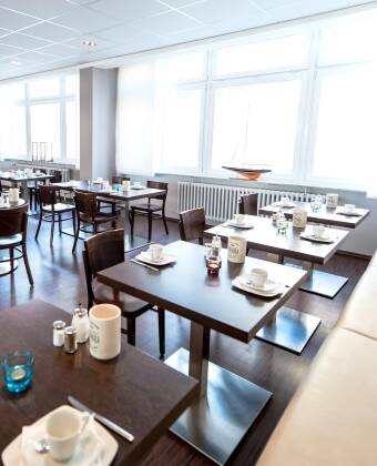 Start hver dag med et solidt måltid i hotellets fine morgenmadsrestaurant.