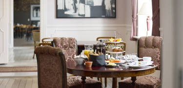 Westergaards Hotel ble skånsomt restaurert i 2024 for å bevare den opprinnelige stemningen.