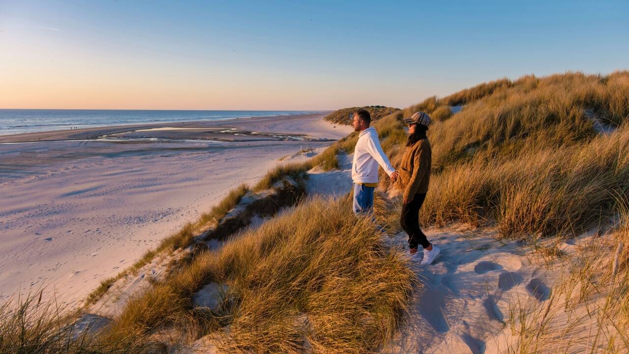 Oplev de brede sandstrande i Vestjylland tæt på.
