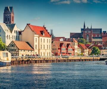 Utforska den UNESCO-listade gamla stan i Wismar.