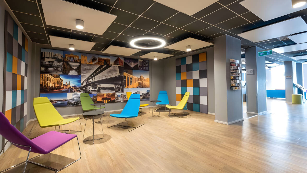 Hotel Berlin Lichtenberg is located in the large district of Lichtenberg, from where it is easy to get to Alexanderplatz.