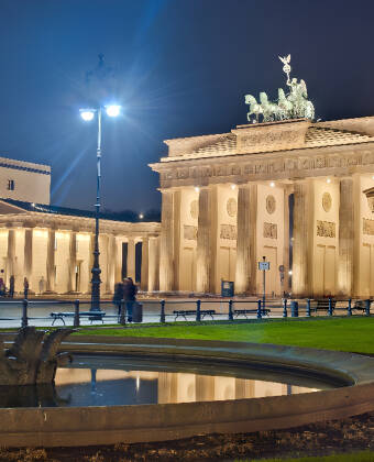 Brandenburger Tor er den sidste bevarede byport i Berlin og byens imponerende vartegn.
