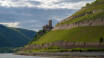 Den UNESCO-listade regionen Rhendalen bjuder på natursköna omgivningar som präglas av vingårdar och slott.