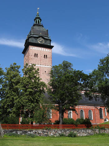 Ni har gångavstånd till domkyrkan, Mälaren och många av Strängnäs andra sevärdheter