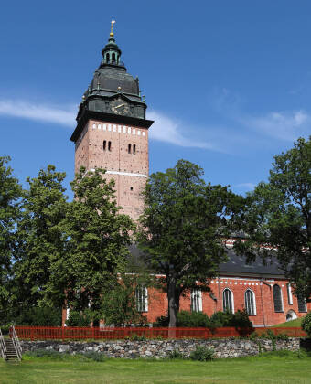 Dere bor i gåavstand til byens domkirke, innsjøen Mälaren og de fleste av Strängnäs sine øvrige severdigheter.