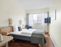 Hotellet er stilfuldt og lækkert indrettet, og I bor på moderne værelser, som alle tilbyder et højt komfortniveau.