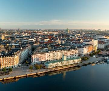 Tag på shopping og sightseeing, med stemningsfulde oplevelser i den smukke hovedstad.