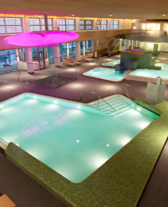 Ein Wellnessaufenthalt in Bad Salzuflen bietet Thermalquellen, Wellness und Entspannung.