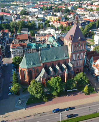 Utforska staden Koszalin, som ligger ca 10 km från hotellet.