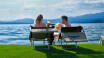Den private Mirabello strand kan besøges (mod et gebyr), hvis du kan lide en dukkert i Gardasøen