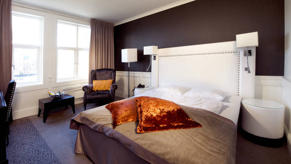 Die schönen, komfortablen Zimmer bieten Ihnen eine komfortable Umgebung während Ihres Aufenthalts in Sandefjord.
