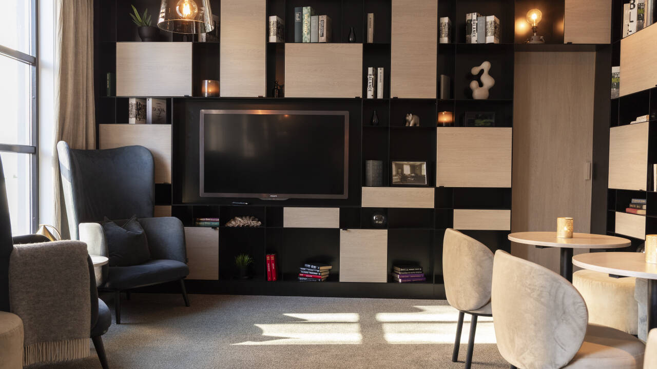 hotel slider thumbnail