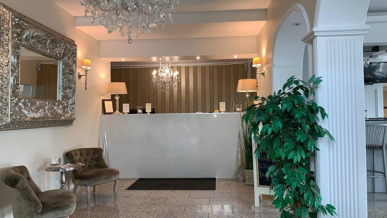 Erleben Sie während Ihres Aufenthalts freundlichen und professionellen Service.