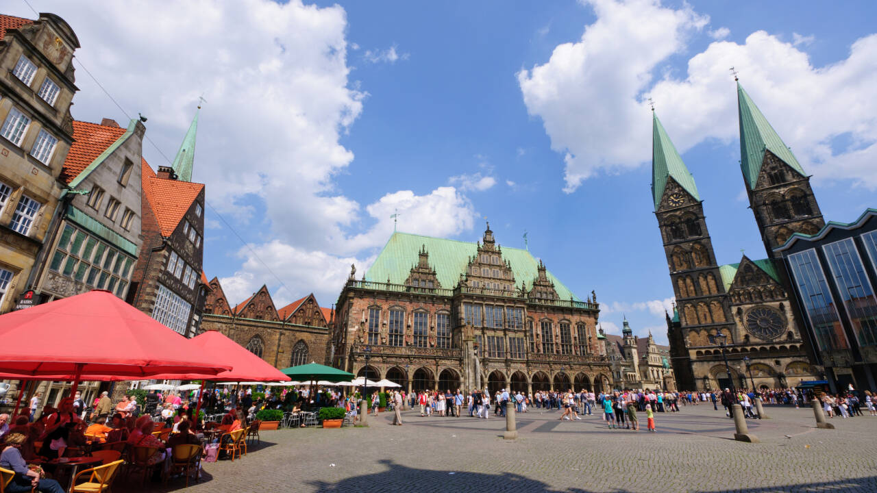 I Bremen finner du mange flotte severdigheter som byens vakre domkirke og det berømte rådhuset.