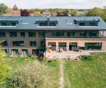 Perfekt beliggenhet for å utforske naturen og kulturen i Nord-Friesland.