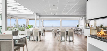The hotel restaurant serves local delicacies made from local produce.