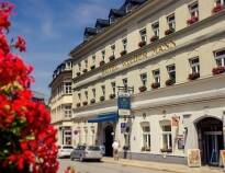 4-stjärnigt hotell med elegant atmosfär direkt i den historiska stadskärnan i Annaberg-Buchholz.