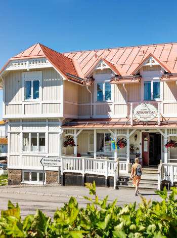 Strandflickorna hotell