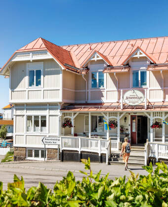 Strandflickorna hotell