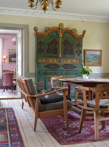 Frich's Hotel & Spiseri Kongsvold är inrett med historisk och traditionell möblering.