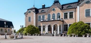 Nyt en herlig slottsferie i Sverige med avslapping, god mat, aktiviteter og natur i et herlig lifestyle-konsept, hvor det er noe for enhver smak.