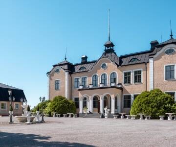 Nyt utsøkte middagsretter, tilberedt av de beste råvarer, som gjør godt for både kropp og sjel.