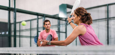 Under opholdet kan I nyde livet i hotellets opvarmede indendørs swimmingpool, og i spaområdet hvor der er sauna og fitness.