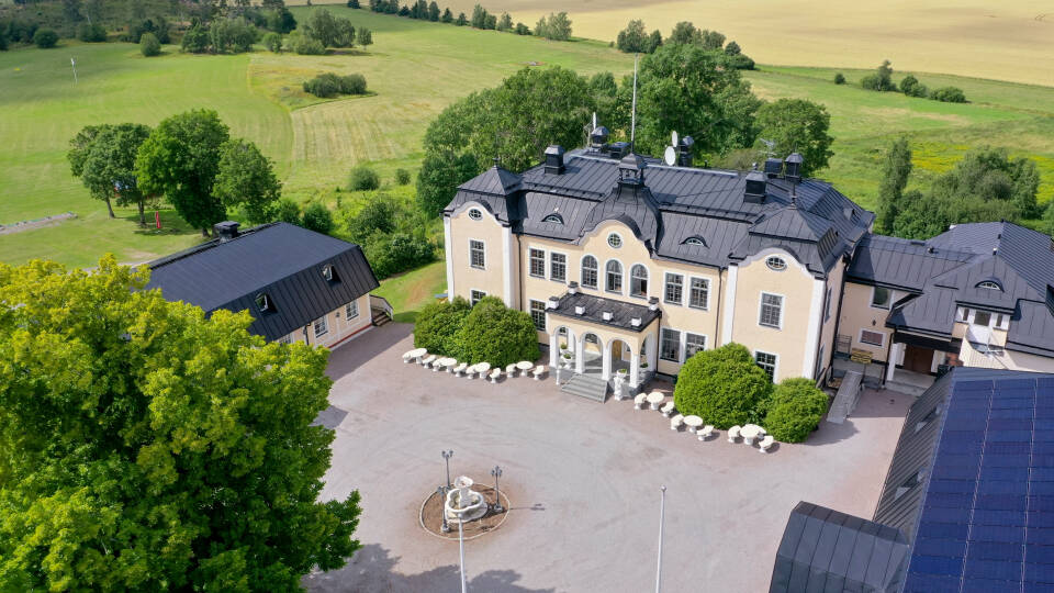 Genießen Sie einen schönen Schlossurlaub in Schweden - mit Entspannung, gutem Essen, Aktivitäten und Natur. Ein herrliches Lifestyle-Konzept, das für jeden etwas bereit hält.