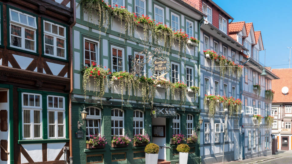 Hotel Schere is a family-run hotel with a cosy atmosphere, set in a half-timbered house in the centre of Northeim.