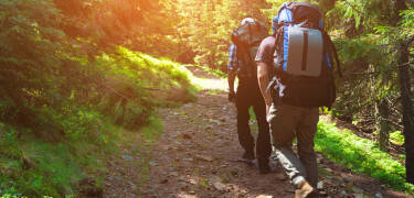 Hikingmuligheder i Langsua nationalparken "Den vennlige villmark" (Den venlige vildmark).