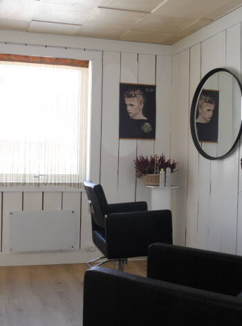Entspannen Sie sich bei einer Massage oder beim Friseur.