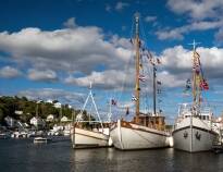 Risør ist eine Stadt, die vom Seehandel lebt. Tauchen Sie ein in die lokale Kultur und maritime Geschichte.