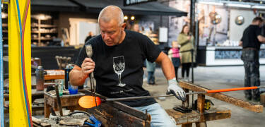 Besuchen Sie das aufregende Hadeland Glassverk. Handarbeit vom Feinsten.