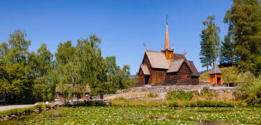 Maihaugen ger liv åt Norges historia med friluftsutställningar och kulturbyggnader.