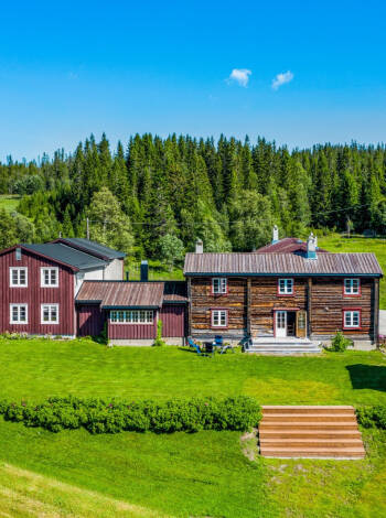 Stay at Nordpå Fjellhotell and you're surrounded by stunning, unspoilt nature