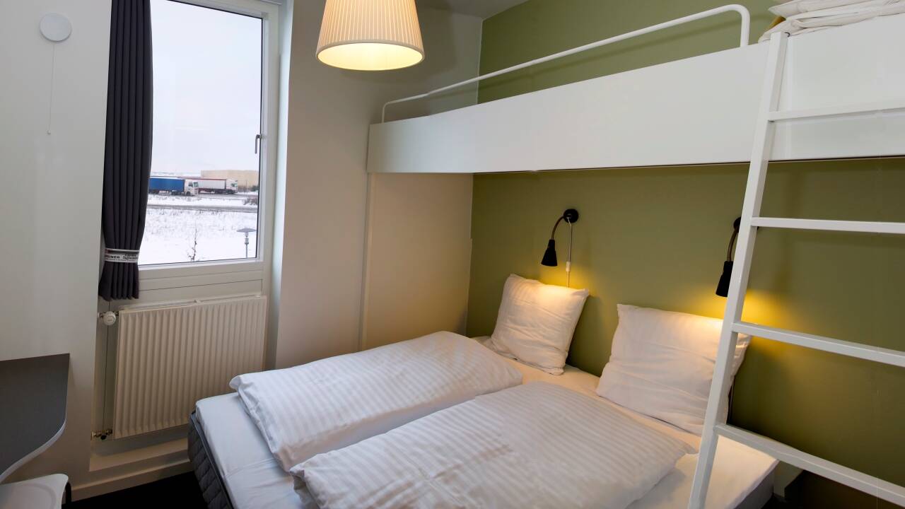 Dere bor på pene, rene, enkle og komfortable rom som tilbyr plass til opptil fem personer.