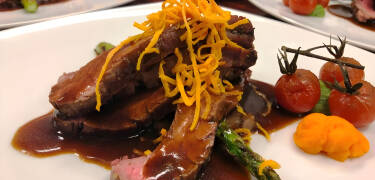 I hotellets restaurant tilbydes lækre og traditionelle retter hjemmelavet fra bunden.