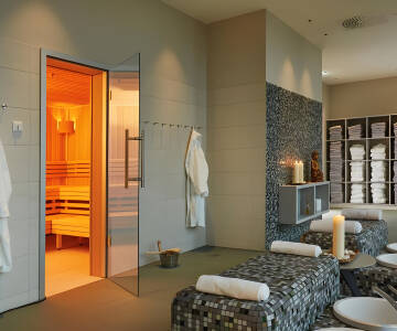 Efter en dag i byen tilbyder spaen og saunaen et roligt sted at slappe af.