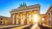 Whether Brandenburg Gate, Alexanderplatz or Gendarmenmarkt, you can reach all of Berlin's sights by train in no time at all.