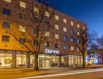 Upptäck den perfekta blandningen av storstadssemester och natur på Hotel Essential by Dorint Berlin-Adlershof.