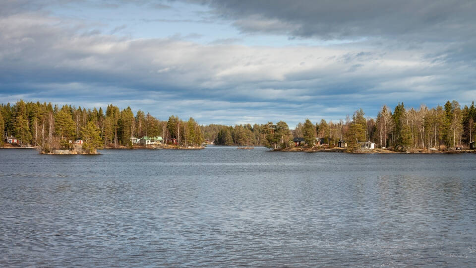 The scenic surroundings offer great opportunities for fishing in the Småland lakes.