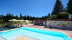 I løbet af sommeren kan du nyde hotellets nye udendørs pool.