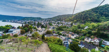 Using your VRM discounts card, take the Boppard chairlift to Vierseenblick for panoramic Rhine Valley views.