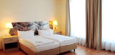 You will feel at home in the cosy, elegantly furnished rooms.