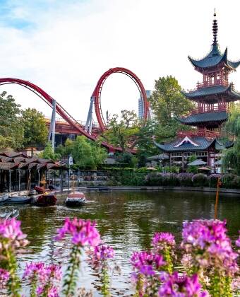 Besuchen Sie den Tivoli und verbringen Sie einen erlebnisreichen Tag.
