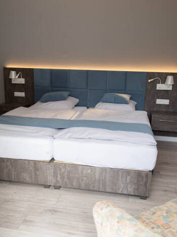 Die Hotelzimmer sind liebevoll und gemütlich eingerichtet.