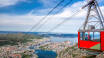 Nyd en vandretur og den herlige udsigt på Ulriken, som er ét af syv fjelde som omgiver Bergen - I har let adgang via Ulriksbanen.