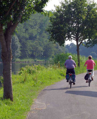 Das Emsland ist für seine wunderbare und sehr abwechslungsreiche Natur bekannt, die zum Radfahren und Wandern einlädt.